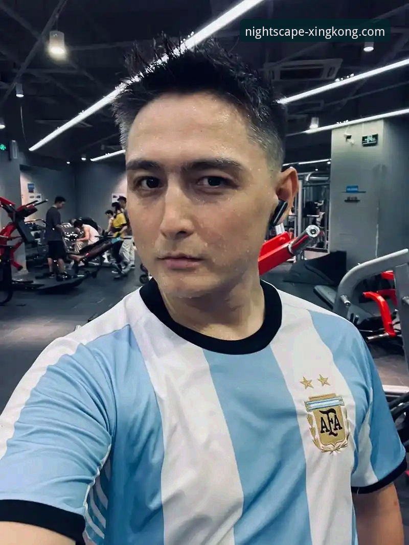 战术板上的抉择：高中锋缺席 vs 现有体系，阿根廷世界杯前景的技术性分析